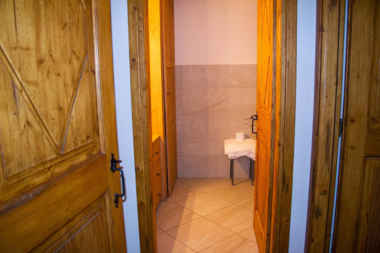 Maison Carrel Elegant 8 Breuil-Cervinia Exterior foto